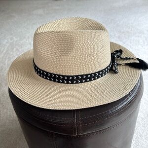 Stylish Tan Lightweight Hat with Black Band